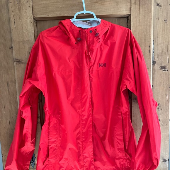 Helly Hansen Yu Ervik Waterproof Rain Full Zip Up Jacket in Red size XL - Picture 9 of 10